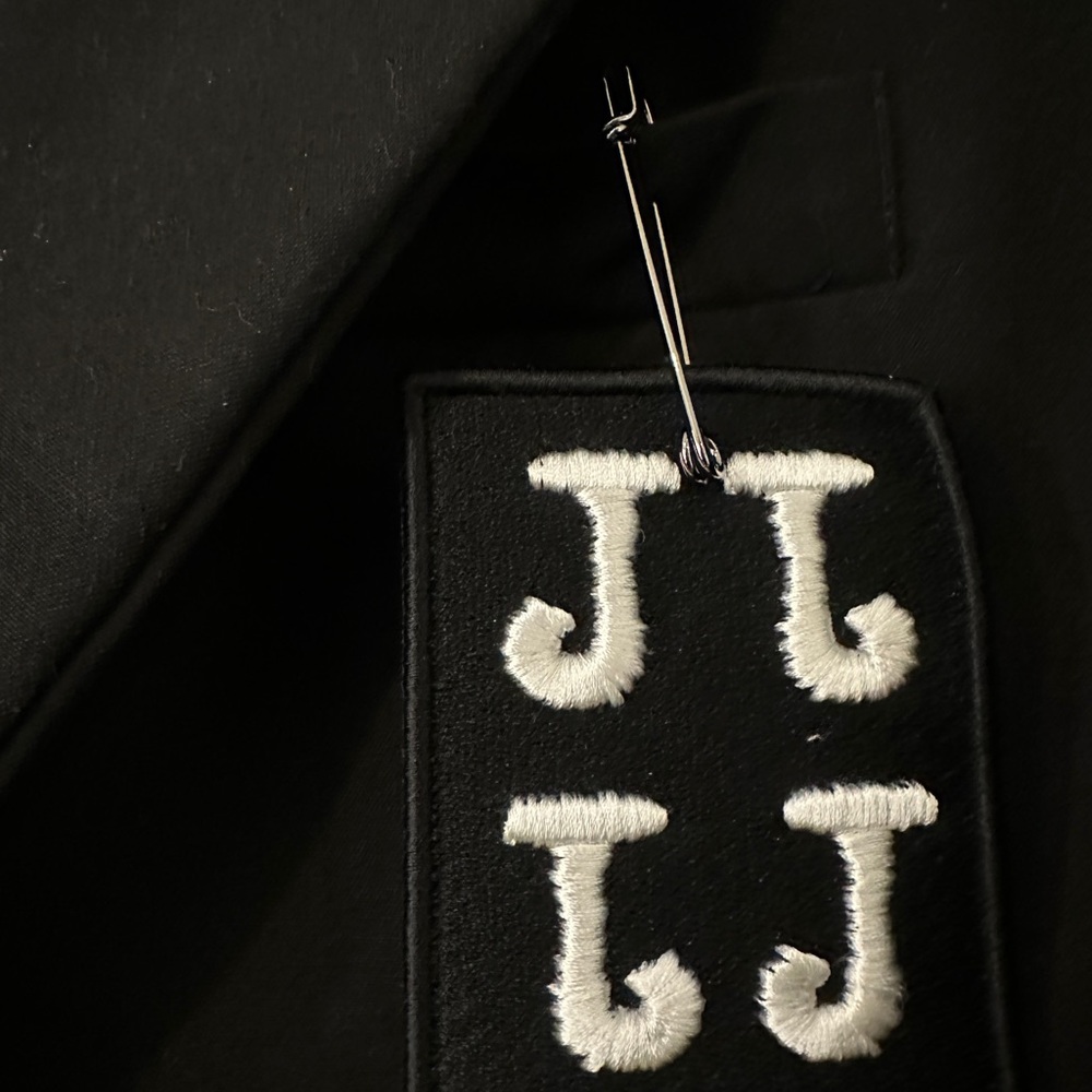 JWO Cropped Blazer (K-drama Style) in L